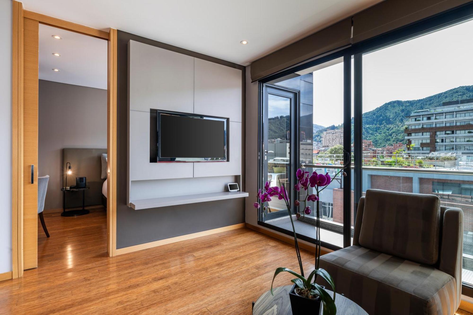 Hotel 93 Luxury Suites By Preferred Bogotá Zewnętrze zdjęcie